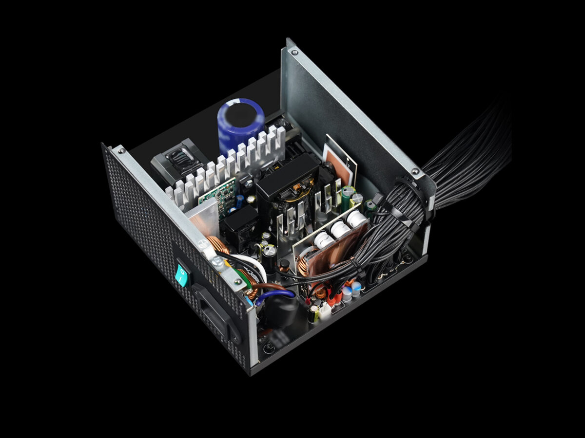 GamerStorm PSU PN650D Desktop SMPS - Image 4